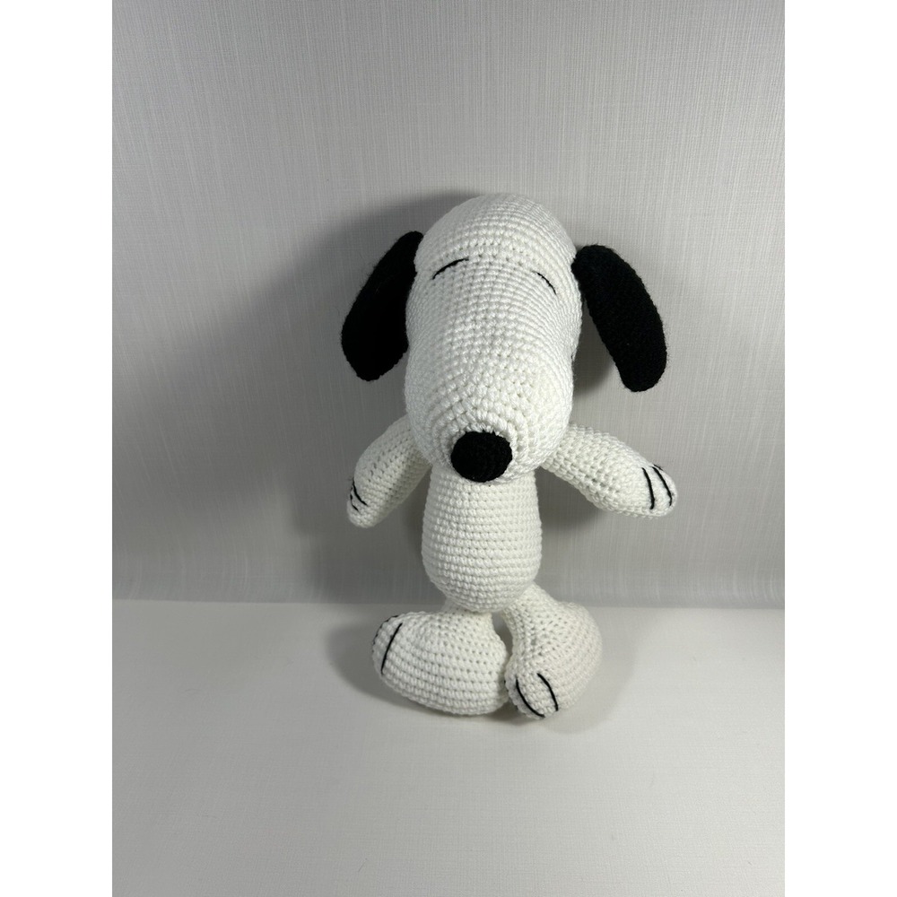 Peanuts Snoopy Dog 16" Crochet Knitted Plush Stuffed Sewn Eyes And Mouth‎ Lovey